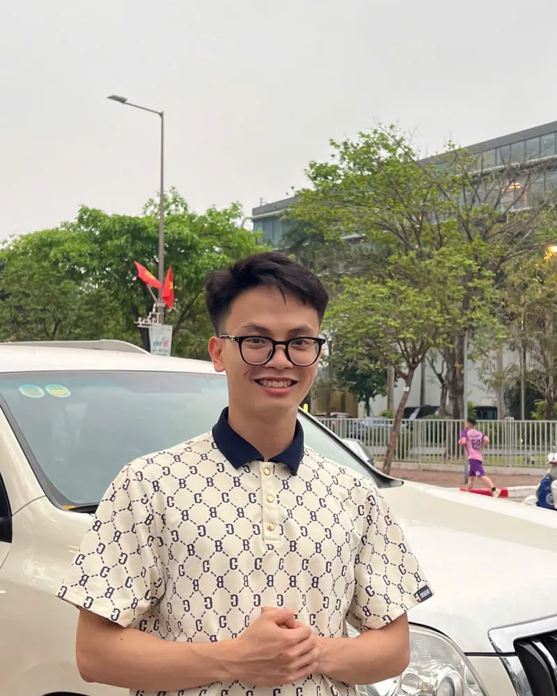Vũ Tuấn Anh, người xây dựng và trực tiếp hướng dẫn AI Vào Việc 21